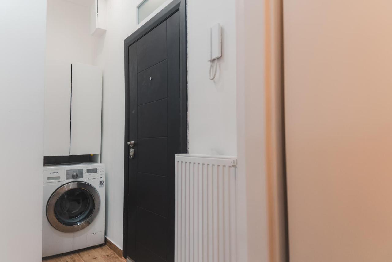 Renovated Apartment Close To First District Wenen Buitenkant foto